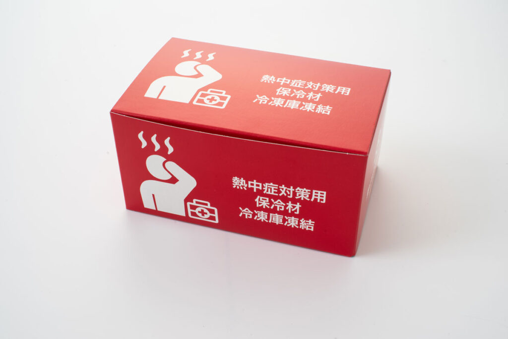 熱中症対策用保冷材　冷凍庫凍結用小箱